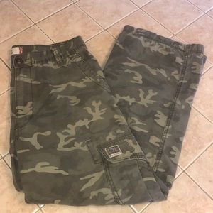 levi's workwear cargo shorts